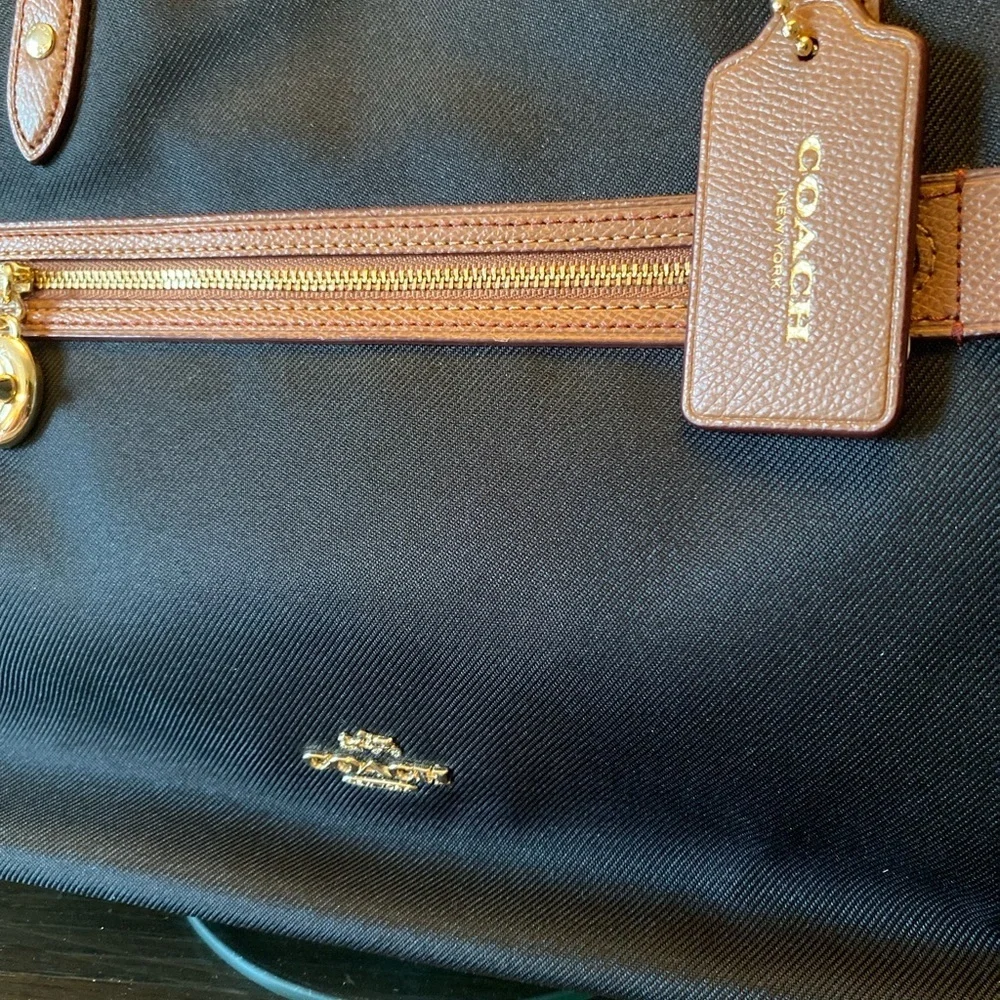 Coach Black and Tan Women's Tote Bag